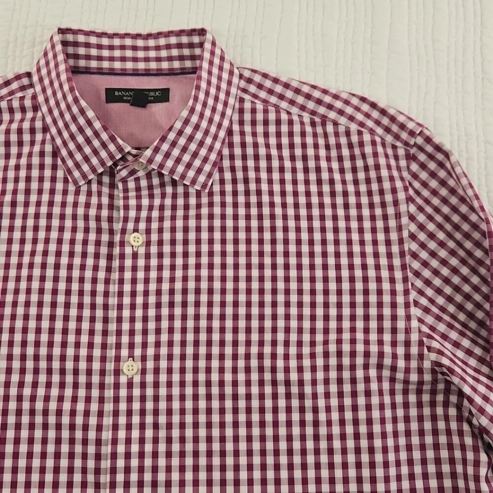 Banana Republic Shirt Men's XL Maroon Checked Non-Iron EUC LN‎ Long Sleeves Slim